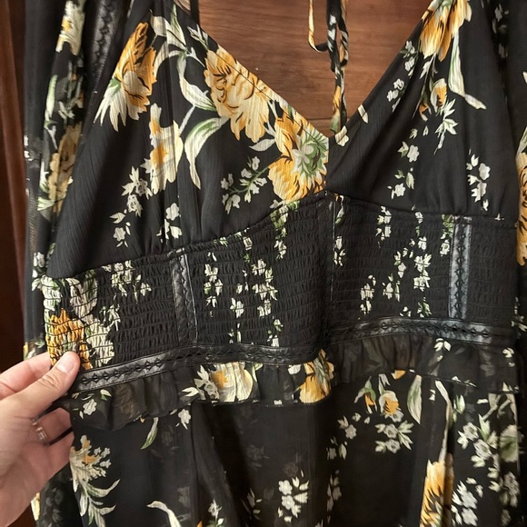 ASOS Curve Black and Gold Wrap Tie Blouse - Picture 4 of 8